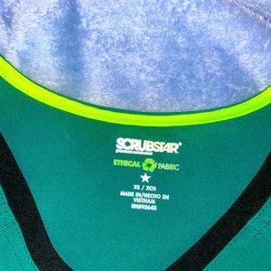 Green XS scrub top